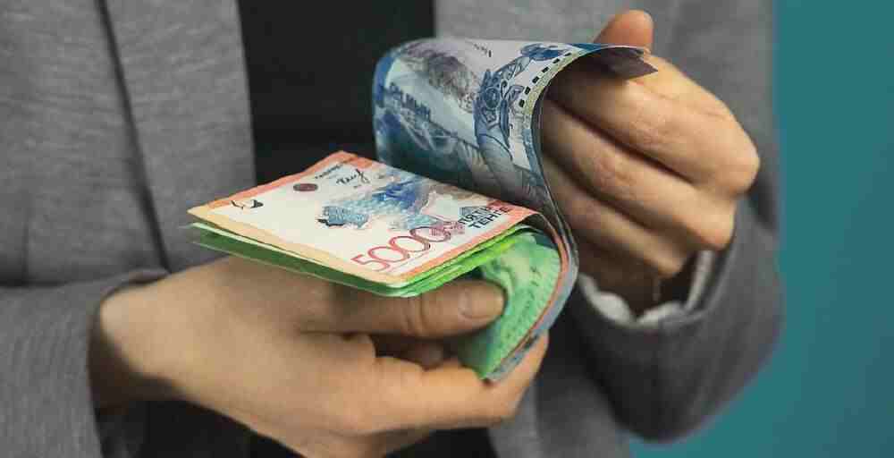 Почти миллион казахстанцев живут за чертой прожиточного минимума