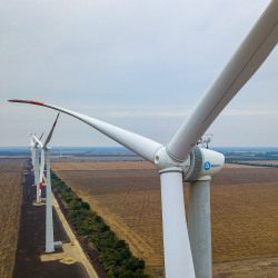 На юге Казахстана построят ветровую электростанцию за $1,4 млрд