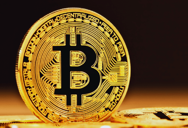 Биткойн бағасы ең жоғары деңгейге жетті