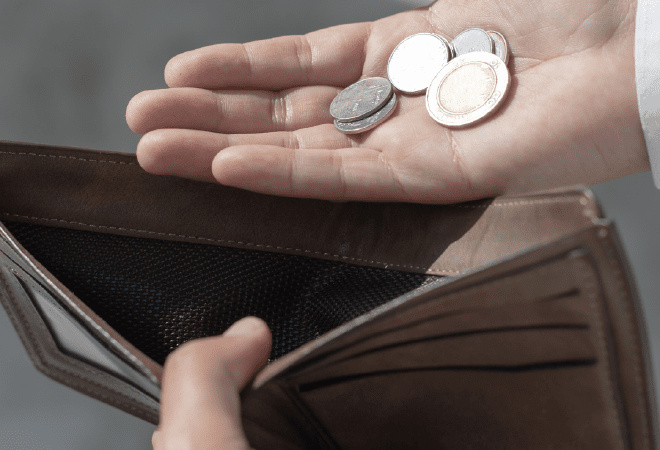 Более 1 млрд тенге задолжали работодатели в Казахстане