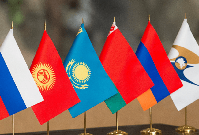 Казахстан занимается пересмотром таможенных пошлин ЕАЭС