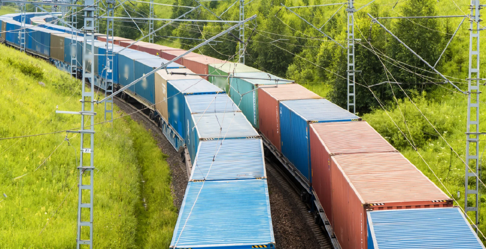 Грузоперевозки в Казахстане выросли на 9,8%