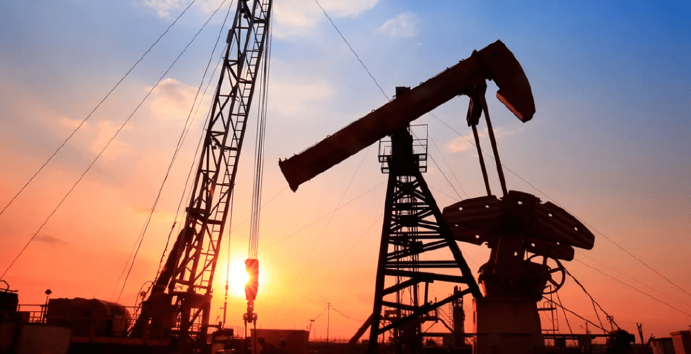 Әлемде мұнайға сұраныс тәулігіне 378 млн баррельге дейін артады