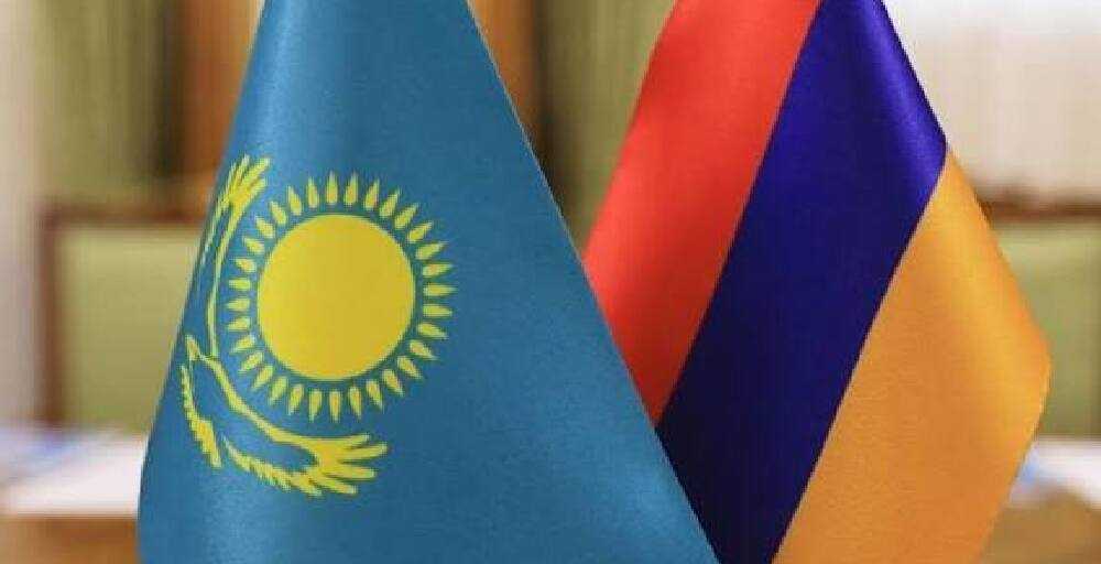 Порядок пребывания в Казахстане и Армении: Президент подписал закон