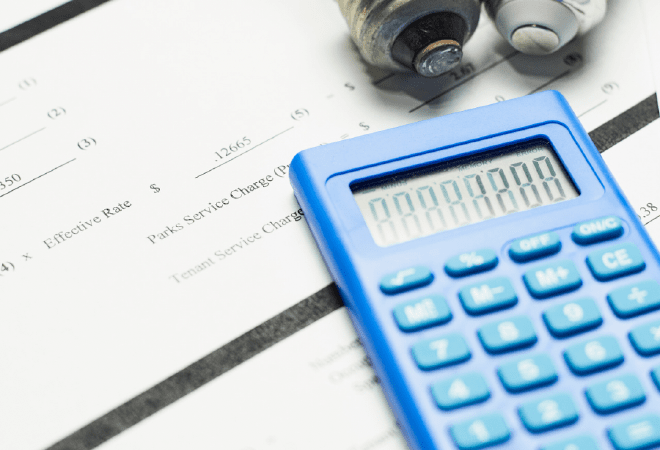 Платные услуги подешевели в Казахстане впервые за пять лет