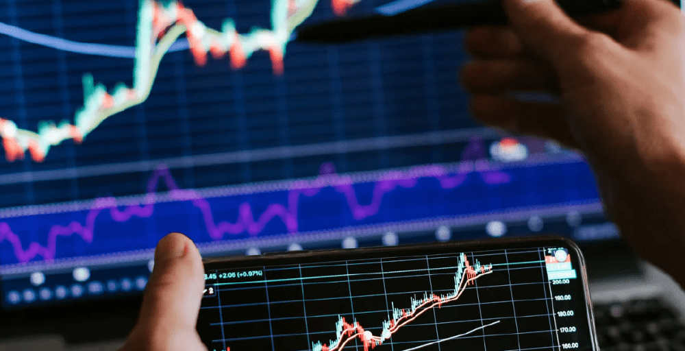 Қазақстанда биржалық брокерлерге міндетті лицензиялау енгізіледі 