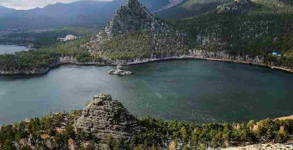 Астану и Боровое планируют связать прямым авиамаршрутом