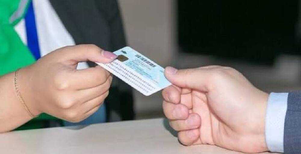 Казахстанцы смогут бесплатно получать и менять удостоверения личности 