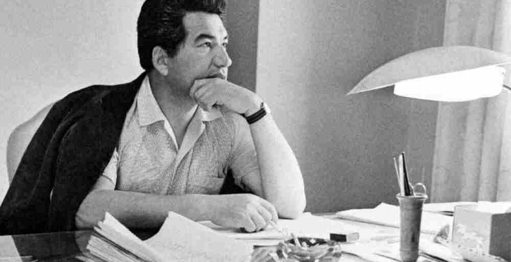 Б. Жумагулов: Почему Айтматов остается писателем, который не дает нам оправданий