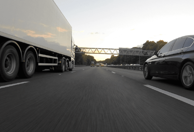 Түркістан облысындағы жолдарға ауыр жүк көліктерінен 12,3 млрд теңге шығын келді 