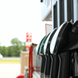 700 мың тоннаға дейін дизель отыны тапшылығы бар &mdash; ЭМ  