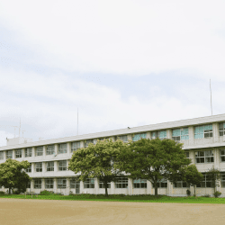 Строительство 90 новых школ ведется в Казахстане в 2026 году