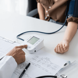 Первичную медпомощь усиливают: на стимулирующие выплаты направили 20 млрд тенге