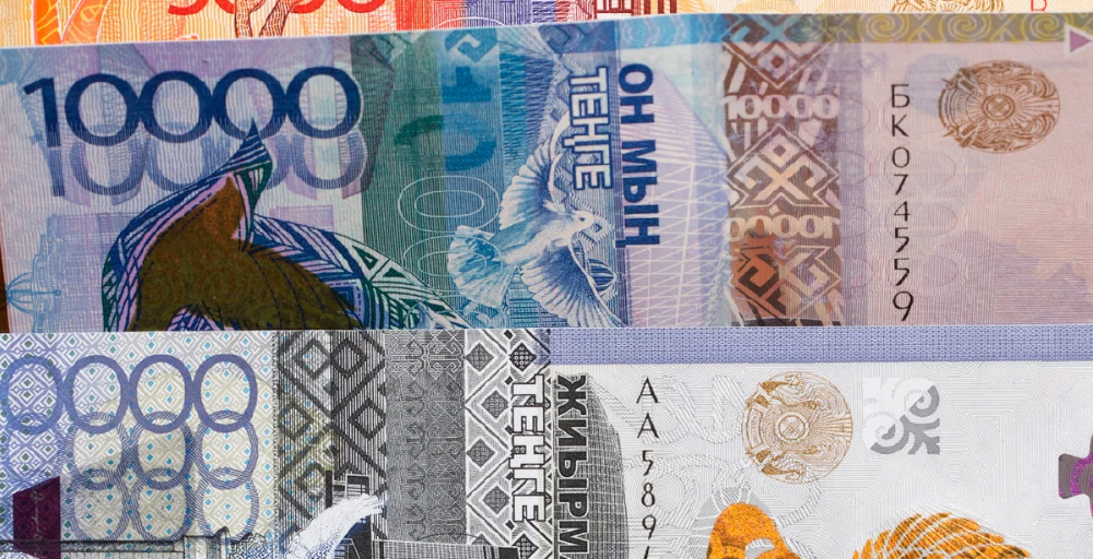 Үш жылда 3,25 мың шақырым жол салуға 4,6 трлн теңге жұмсалады 