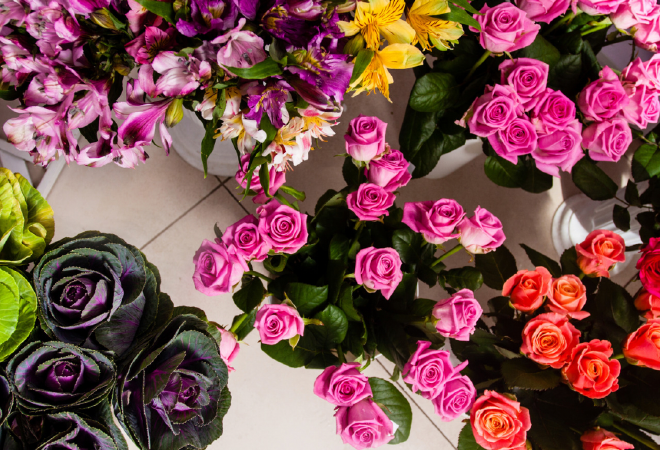 Стал известен главный поставщик цветов в Казахстан