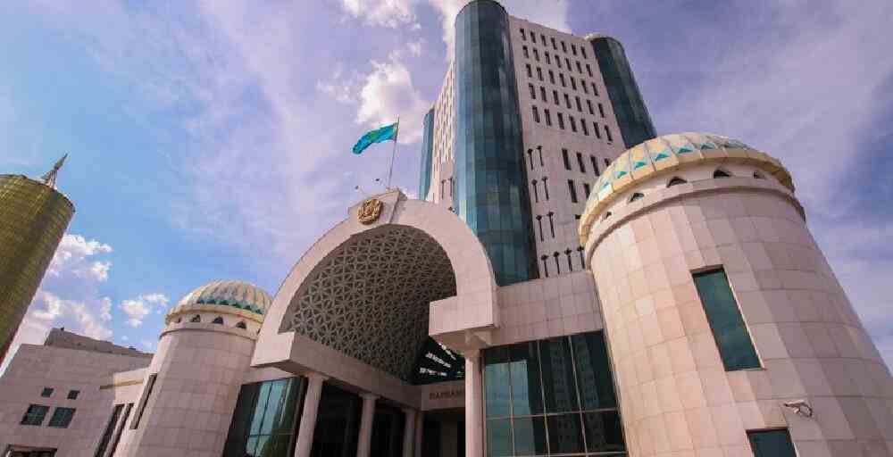 Сенат экспорттық ағындарды бақылауға қатысты құжатты мақұлдады 