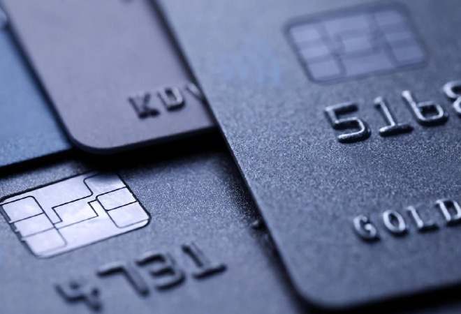 Ипотека под 25% и потребкредиты под 40%: время копить или брать заемы?