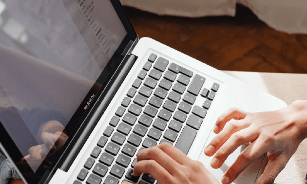 Более 369 тысяч казахстанцев зарабатывают через онлайн‑сервисы