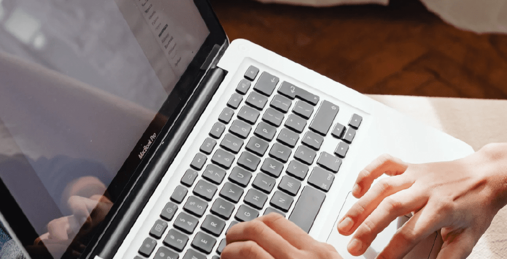 Более 369 тысяч казахстанцев зарабатывают через онлайн‑сервисы