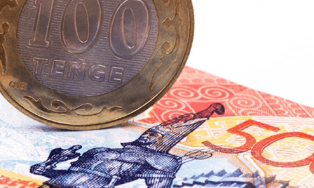 Тенге укрепился почти на 4% за месяц, Нацбанк не проводил интервенции