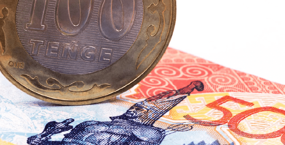 Тенге укрепился почти на 4% за месяц, Нацбанк не проводил интервенции