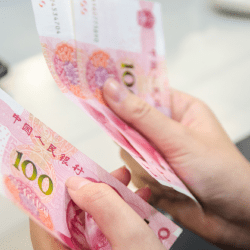 Қазақстаннан Қытайға ақша аударымдары рекордтық минимумға дейін төмендеді 