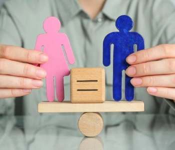 Мужчины зарабатывают на 30% больше: как выглядит гендерный разрыв в Казахстане