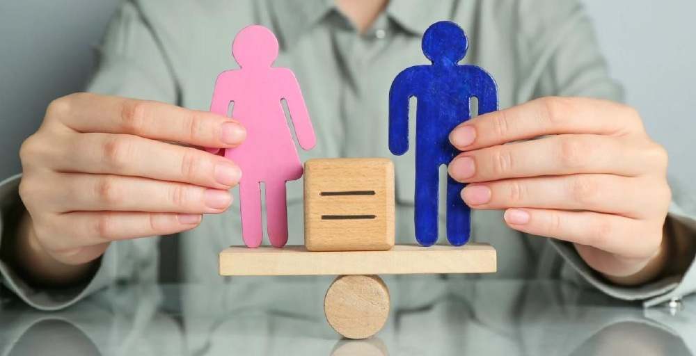 Мужчины зарабатывают на 30% больше: как выглядит гендерный разрыв в Казахстане