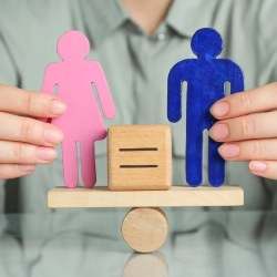 Мужчины зарабатывают на 30% больше: как выглядит гендерный разрыв в Казахстане