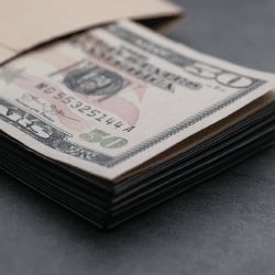 Для покупки более $50 000 валюты придется применять ее по целевому назначению