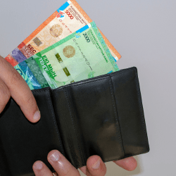 Қазақстанда ең төменгі жалақы 150 теңгеге дейін жетуі мүмкін 