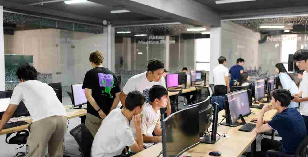 Yessenov University мұнай-газ нысандарын қашықтан бақылау жүйесін әзірлеуде