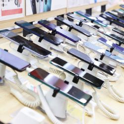Қазақстанда смартфондар мен планшеттерді әкелу ережелері өзгерді