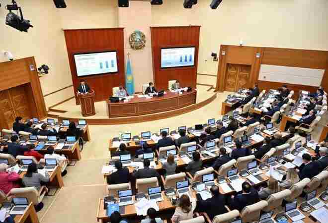 Расходы бюджета Казахстана в 2027 году достигнут 30,2 трлн тенге