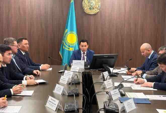 В Казахстане отремонтировали 377 км тепловых сетей